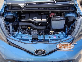 TOYOTA VITZ AÑO 2015