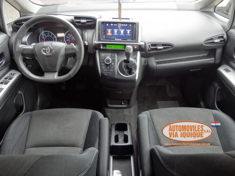 
								TOYOTA NEW WISH AÑO 2009 full									