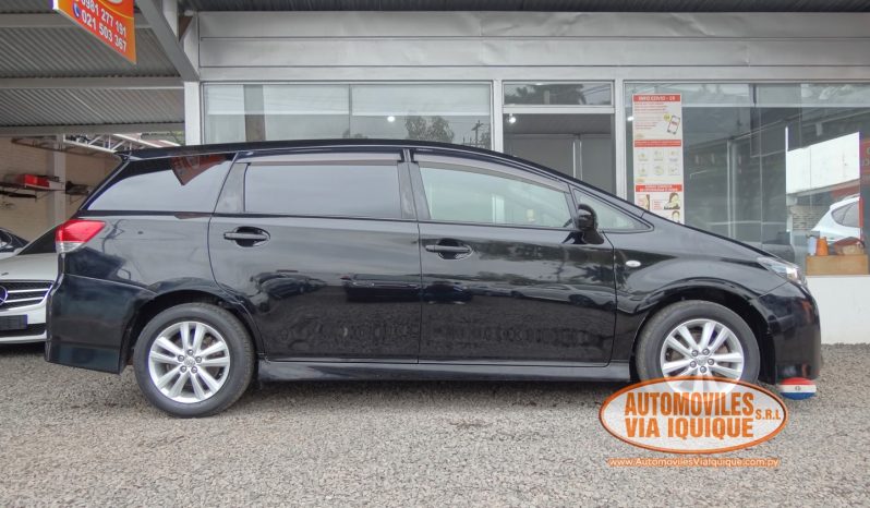 
								TOYOTA NEW WISH AÑO 2009 full									