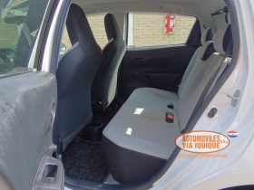 TOYOTA NEW VITZ AÑO 2013