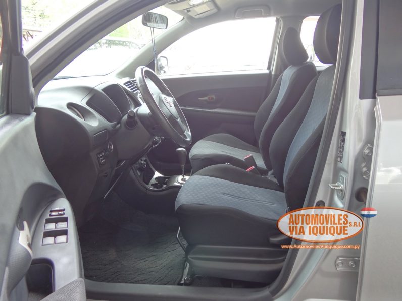 
								TOYOTA IST AÑO 2007 full									