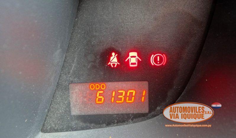 
								TOYOTA IST AÑO 2007 full									