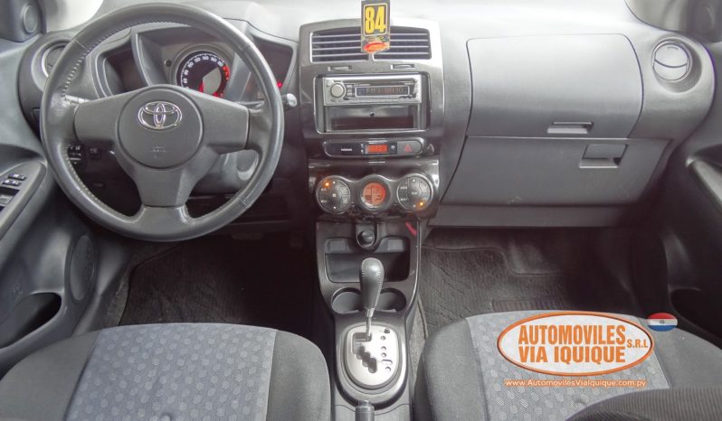 
								TOYOTA IST AÑO 2007 full									