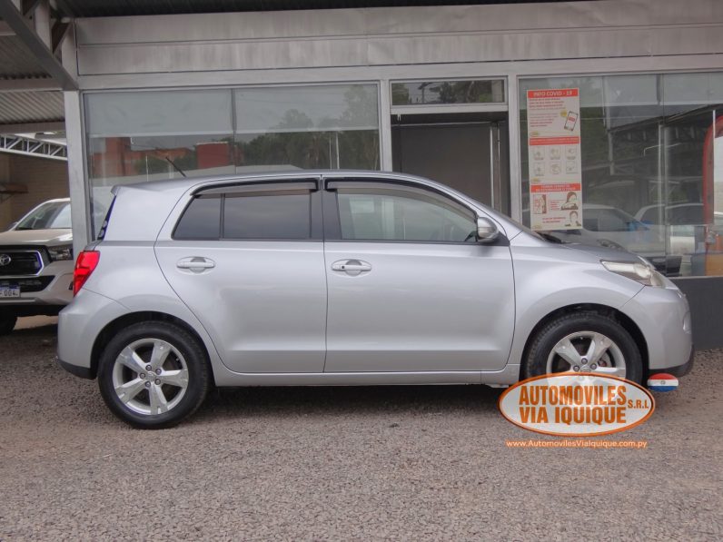 
								TOYOTA IST AÑO 2007 full									