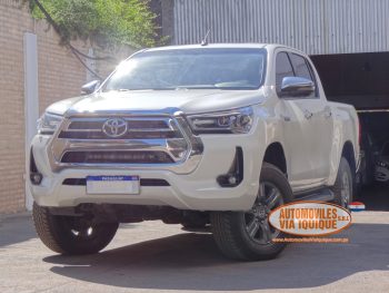 TOYOTA HILUX SRV AÑO 2022
