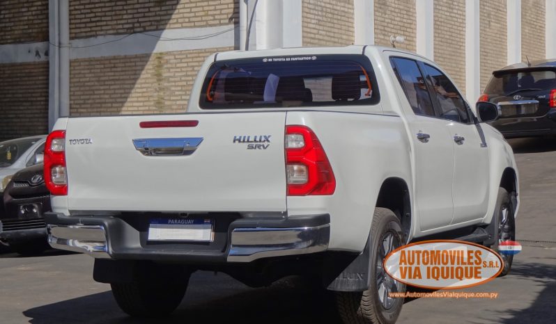 
								TOYOTA HILUX SRV AÑO 2022 full									