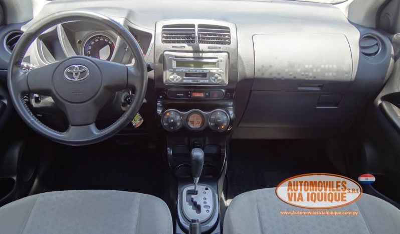 
								TOYOTA IST AÑO 2007 full									