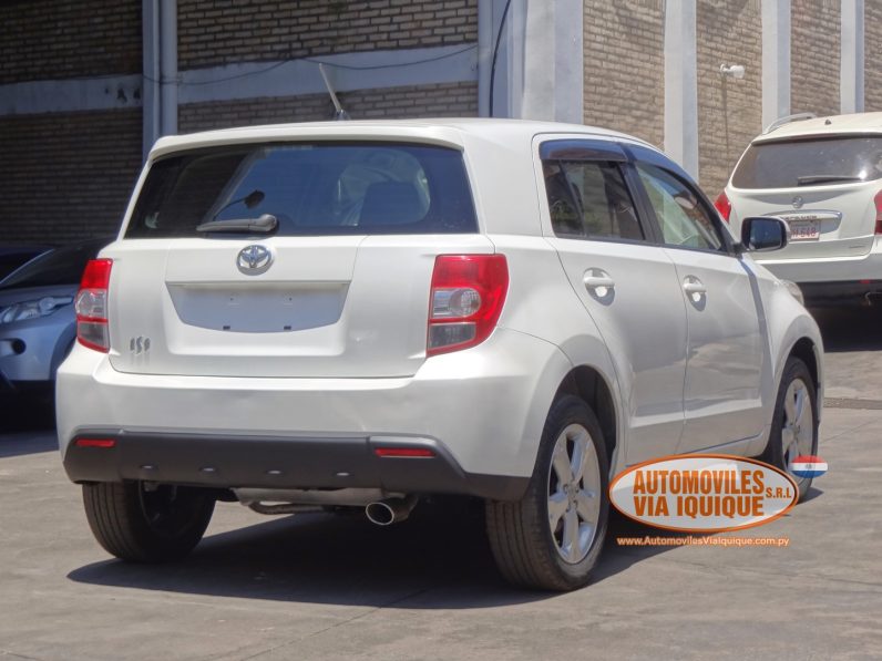 
								TOYOTA IST AÑO 2007 full									