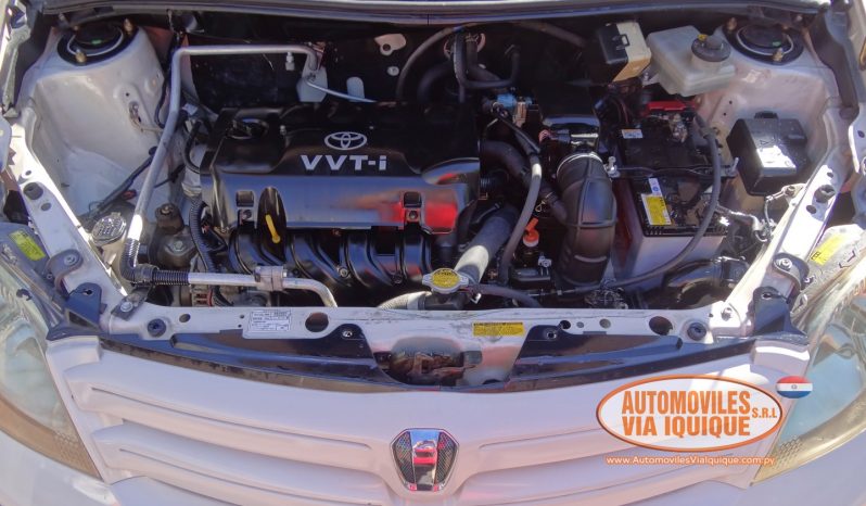 
								TOYOTA IST AÑO 2004 full									