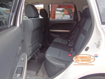 TOYOTA IST AÑO 2006