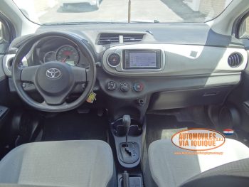 TOYOTA VITZ AÑO 2013