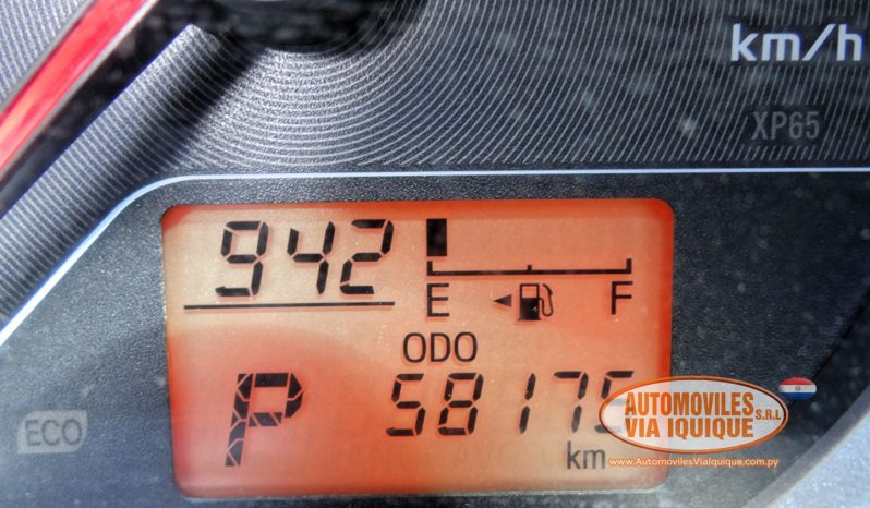 
								TOYOTA VITZ AÑO 2013 full									