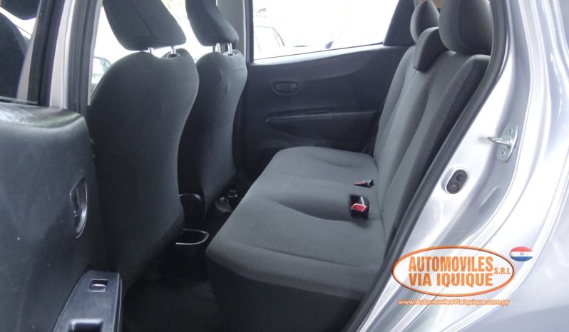 
								TOYOTA VITZ 2013 full									