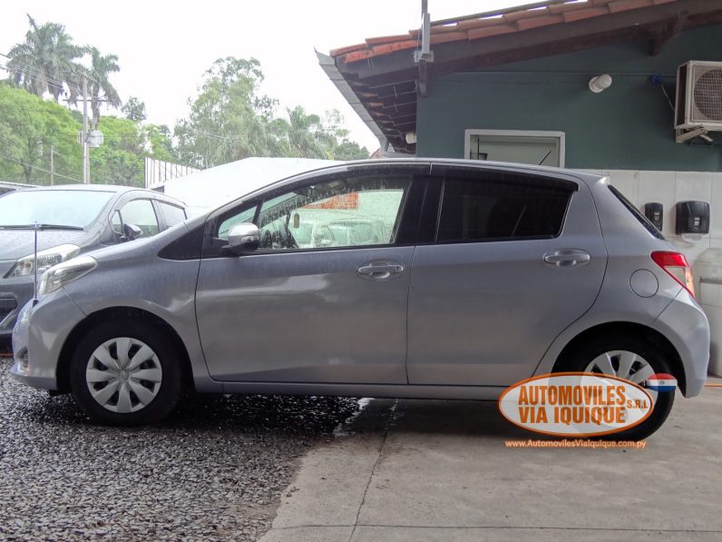 
								TOYOTA VITZ 2013 full									