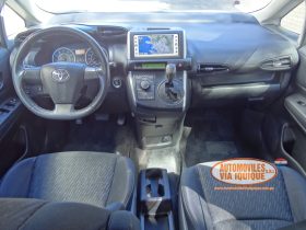 TOYOTA WISH AÑO 2011