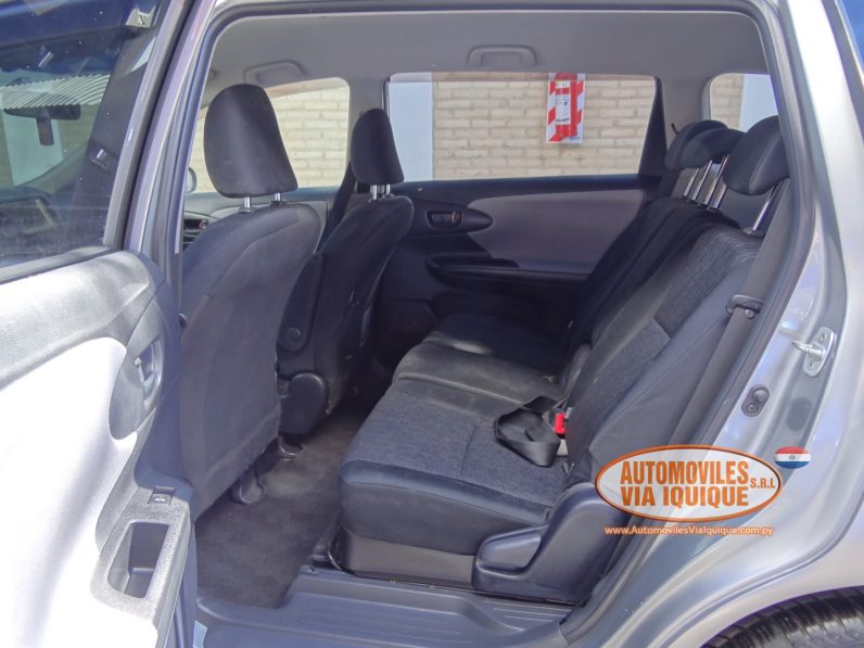 
								TOYOTA WISH AÑO 2011 full									