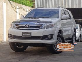 TOYOTA FORTUNER AÑO 2014