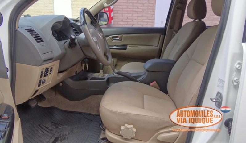 
								TOYOTA FORTUNER AÑO 2014 full									