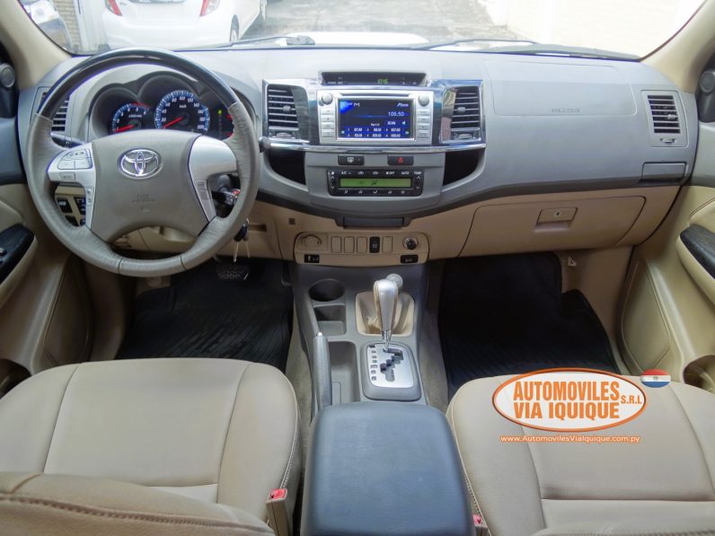 
								TOYOTA FORTUNER AÑO 2014 full									