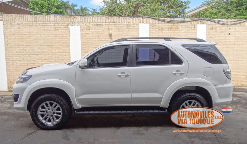 
								TOYOTA FORTUNER AÑO 2014 full									