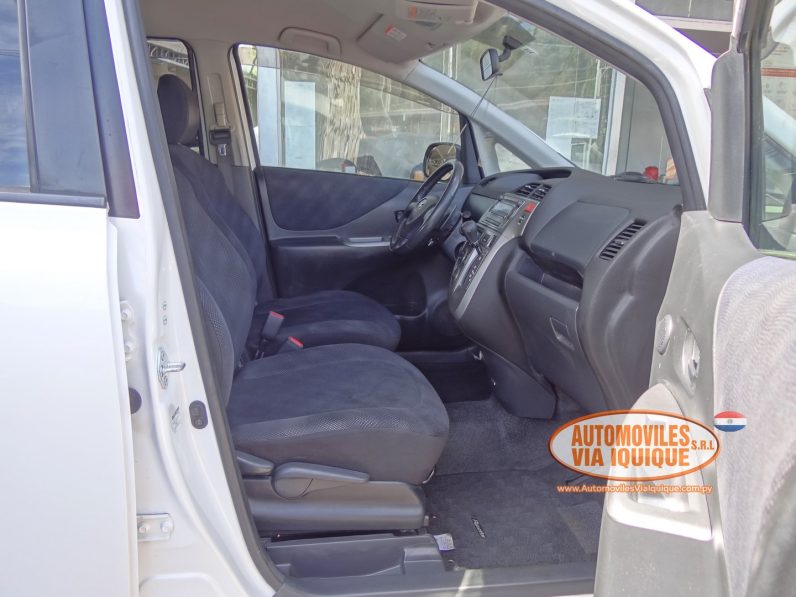 
								TOYOTA RACTIS AÑO 2007 full									