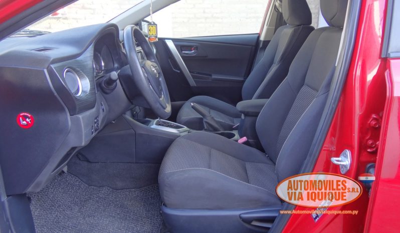 
								TOYOTA AURIS AÑO 2012 full									