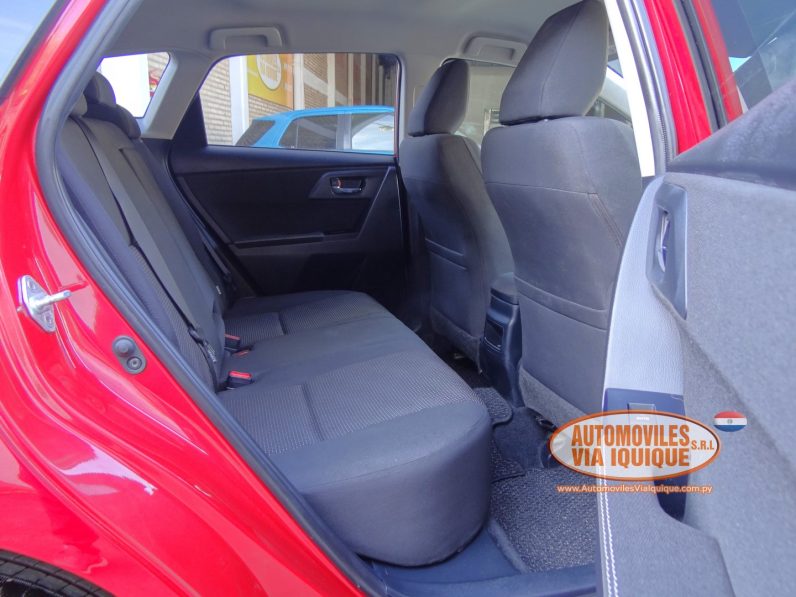 
								TOYOTA AURIS AÑO 2012 full									