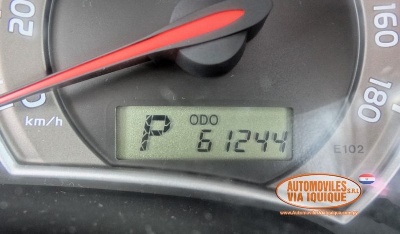 
								TOYOTA AURIS AÑO 2008 full									