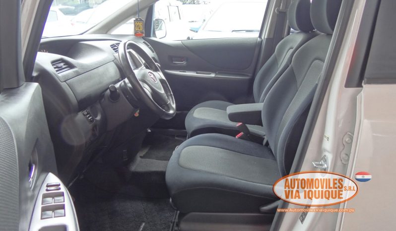 
								TOYOTA RACTIS AÑO 2005 full									