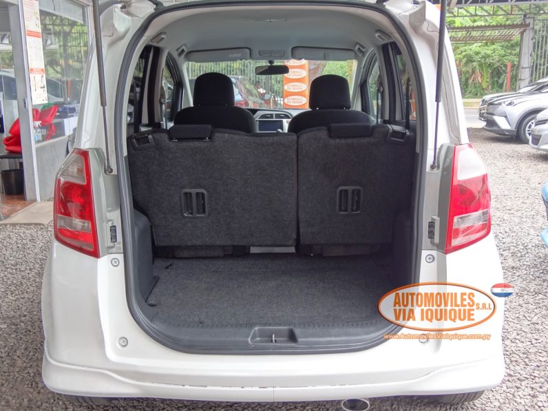 
								TOYOTA RACTIS AÑO 2005 full									