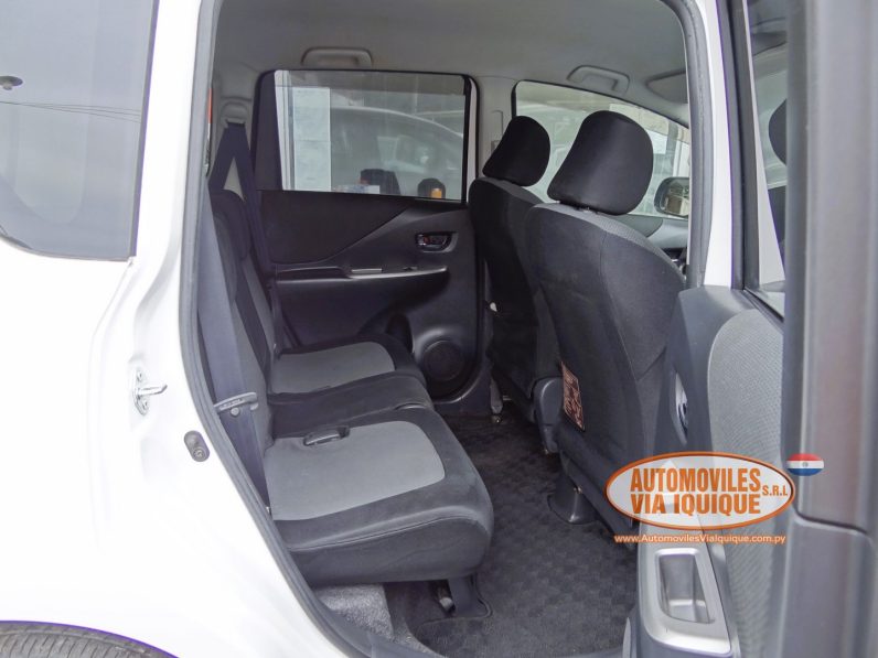 
								TOYOTA RACTIS AÑO 2005 full									