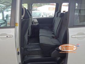 TOYOTA NOAH AÑO 2010