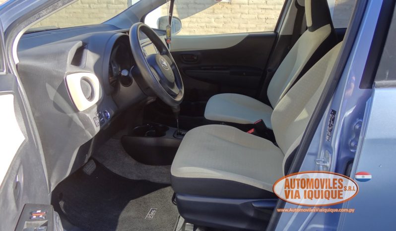 
								TOYOTA VITZ AÑO 2012 full									