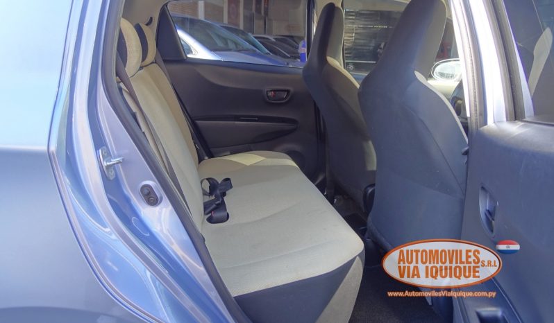 
								TOYOTA VITZ AÑO 2012 full									