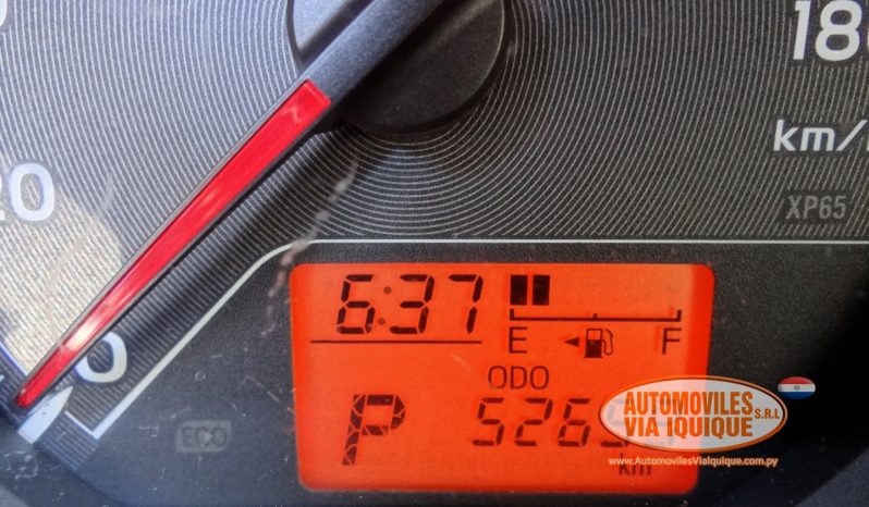 
								TOYOTA VITZ AÑO 2012 full									