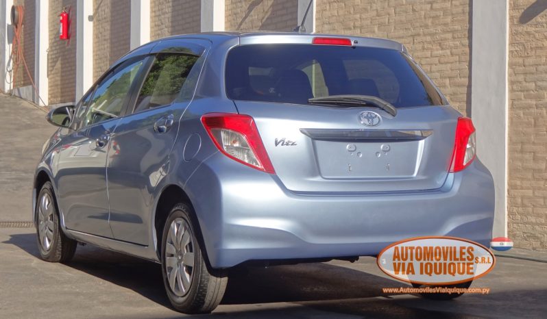 
								TOYOTA VITZ AÑO 2012 full									