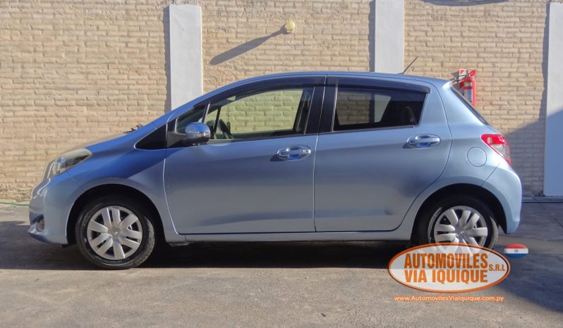 
								TOYOTA VITZ AÑO 2012 full									