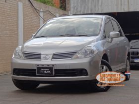 NISSAN TIIDA AÑO 2007