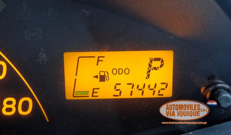 
								TOYOTA VITZ AÑO 2010 full									