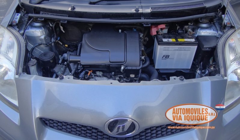 
								TOYOTA VITZ AÑO 2009 full									