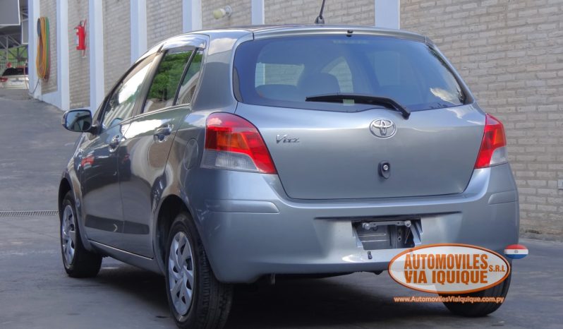 
								TOYOTA VITZ AÑO 2009 full									