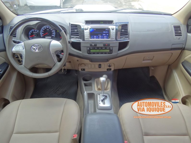 
								TOYOTA FORTUNER AÑO 2014 full									
