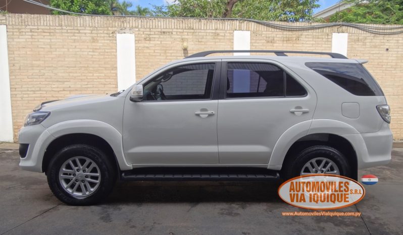 
								TOYOTA FORTUNER AÑO 2014 full									