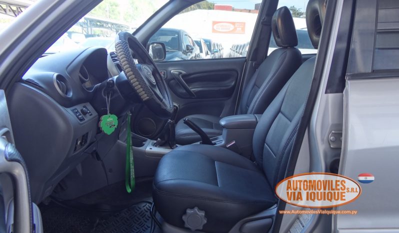 
								TOYOTA RAV4 AÑO 2002 full									