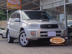TOYOTA RAV4 AÑO 2002