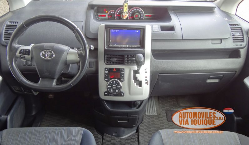 
								TOYOTA NOAH 2010 full									