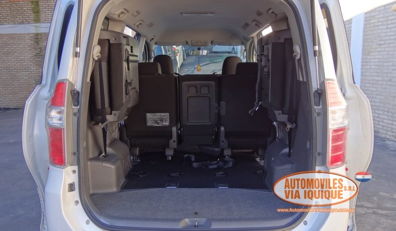 
								TOYOTA NOAH AÑO 2007 full									