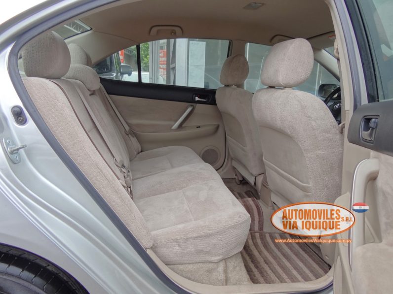 
								TOYOTA PREMIO AÑO 2003 full									