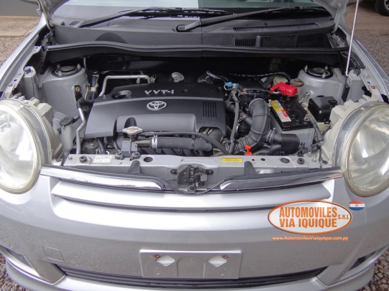 
								TOYOTA SIENTA AÑO 2009 full									