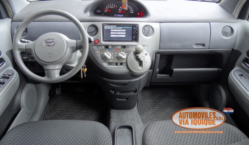 
								TOYOTA SIENTA AÑO 2009 full									